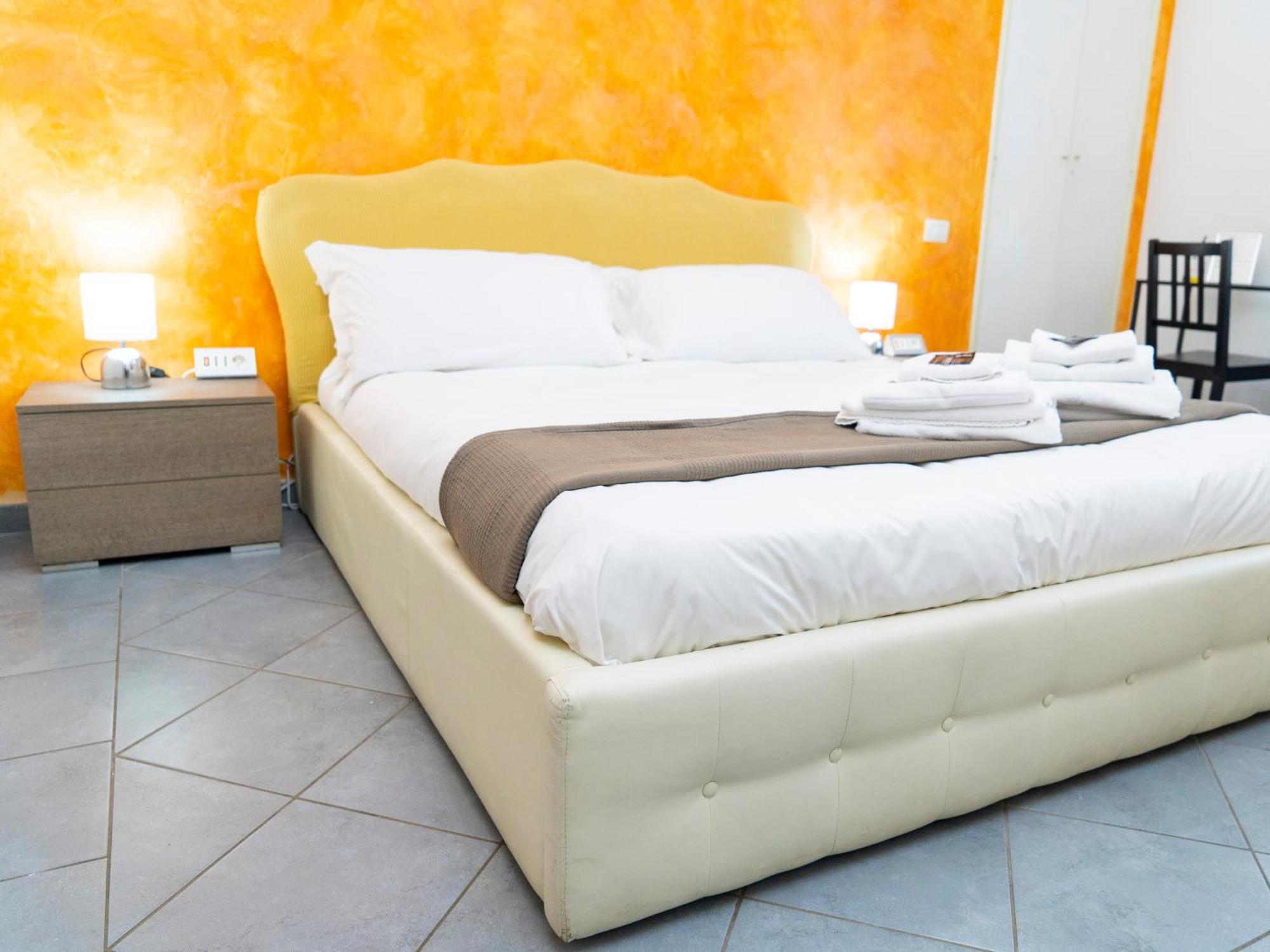 Salotto Piramide Bed & Breakfast Roma Eksteriør bilde