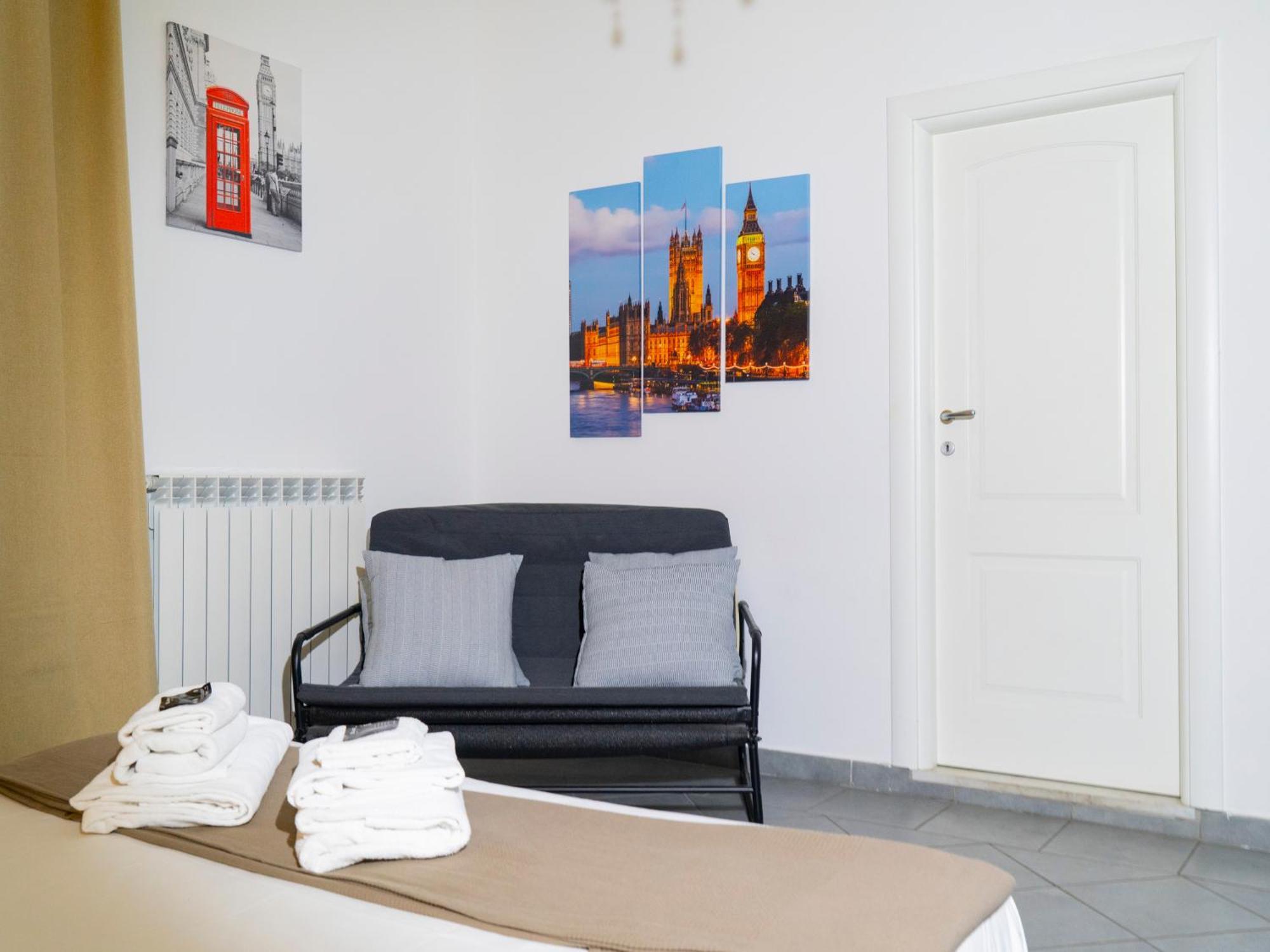 Salotto Piramide Bed & Breakfast Roma Rom bilde